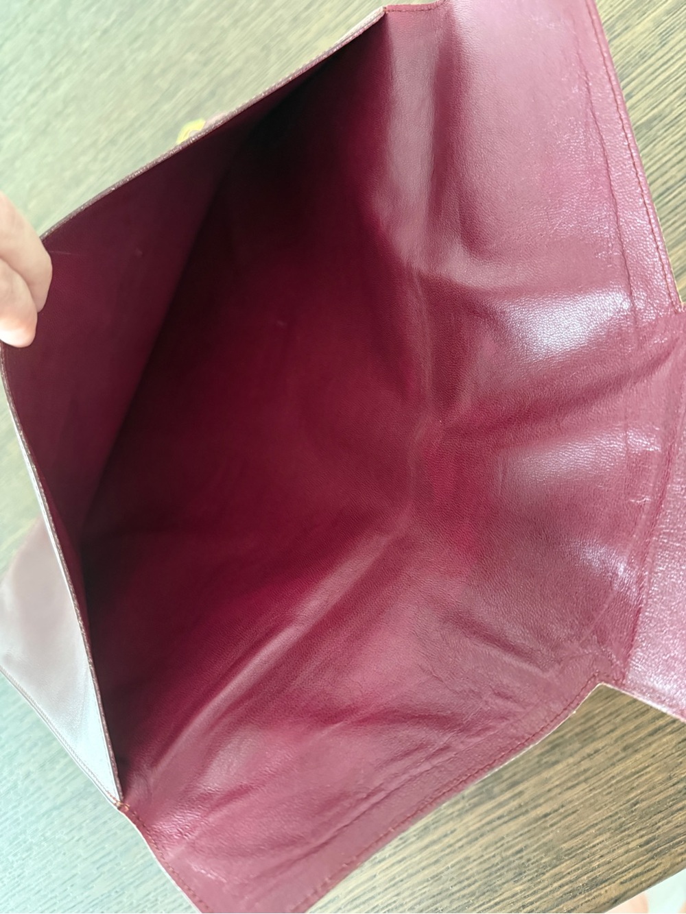 Vintage Cartier Wine Red Leather Document Folio with Gold Corners - Picture 4 of 5